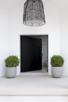 creative-fengshui-practice-outdoors-arrangement.jpg